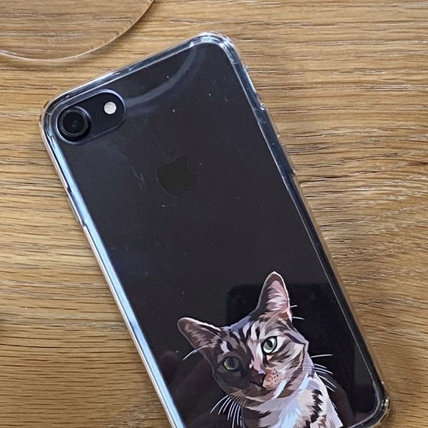 Cover de teléfono con retratos de mascotas